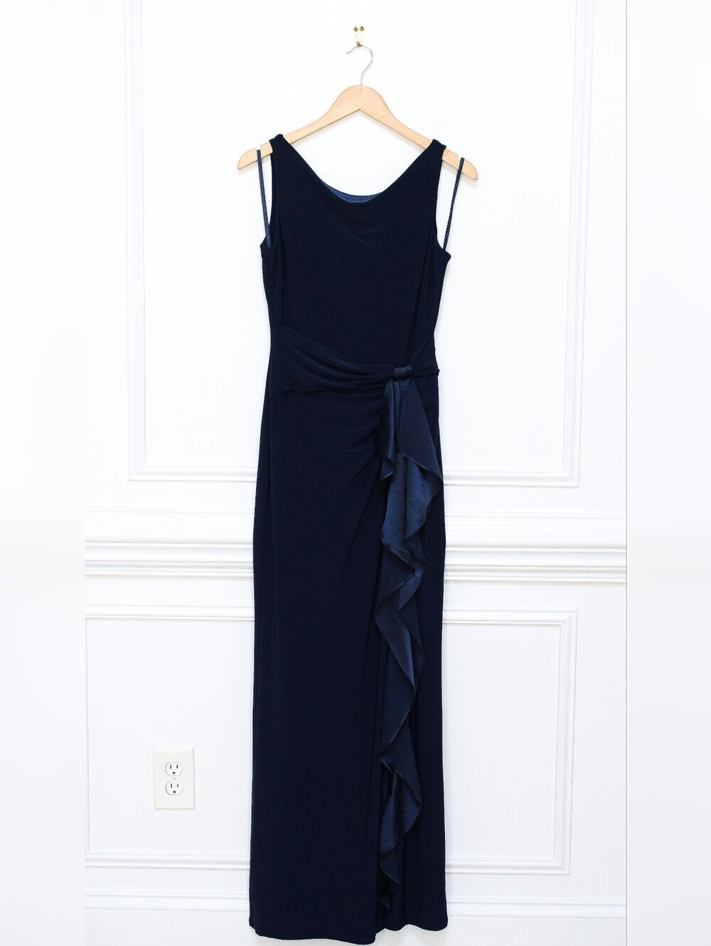 Lauren Ralph Lauren Navy Blue Ruched Evening Gown Ruffle Trim Side Slit Size 6 - Picture 3 of 14